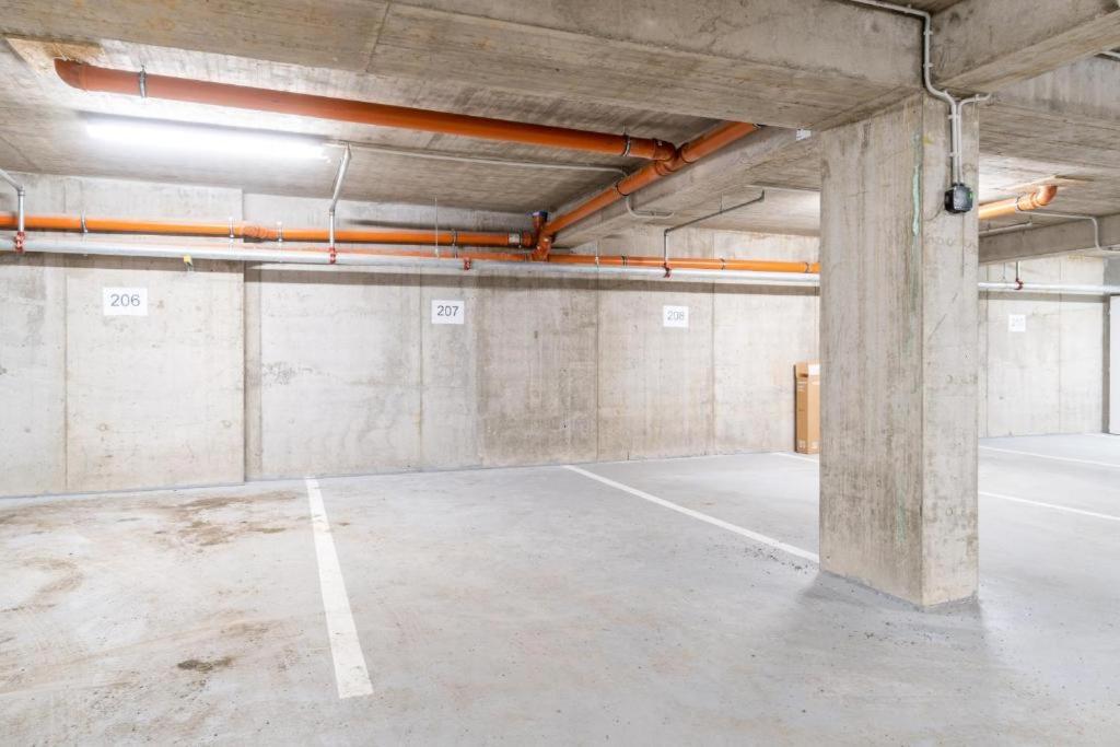 Brand New Studio Apartment #24 In Elite Residence With Free Secure Parking In The Center Prag Exterior foto
